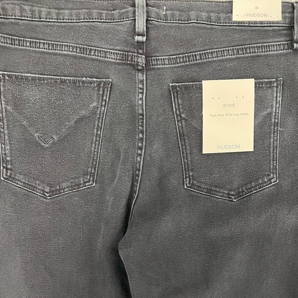NWT $195 Hudson Rosie Wide Leg Ankle Jean - Ash Black - Size 32 - Picture 6 of 10